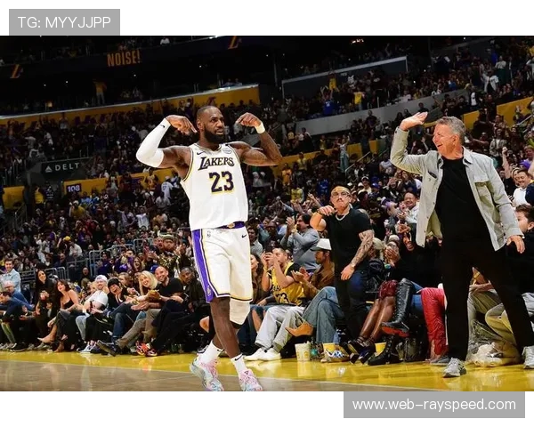 詹姆斯第23个赛季从湖人主场对勇士揭幕战开启传奇新篇章